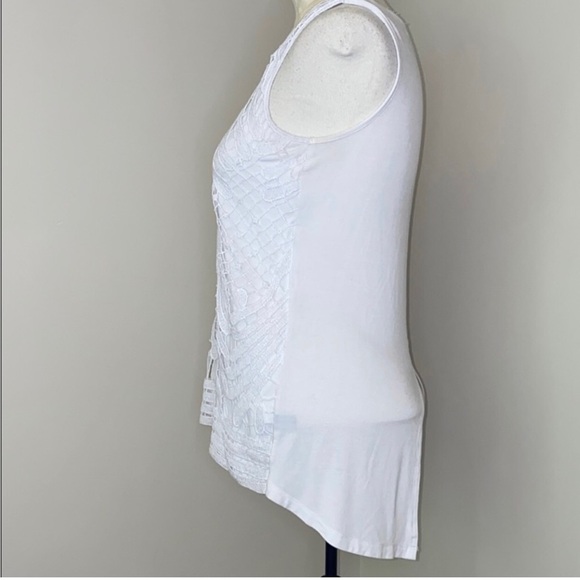 Saks Fifth Avenue white crocheted knit top—Sz S - Picture 5 of 11